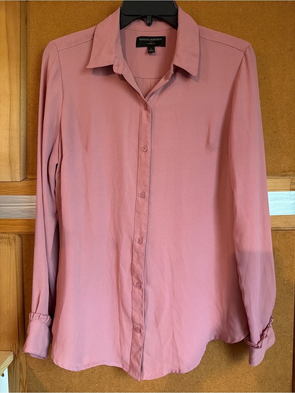 Banana Republic Pink Long-Sleeve Button-Down Shirt
